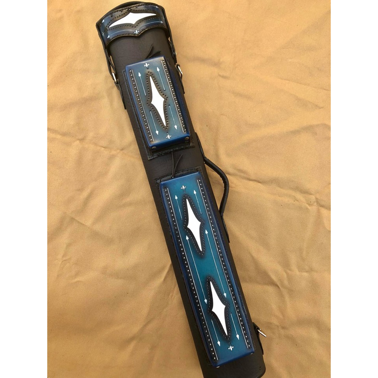 Volturi Billiard Cue Case made of real leather in Unique Designs