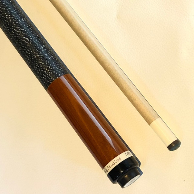 PFD Studio Custom Queue